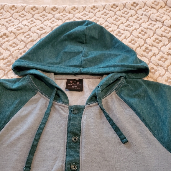 Oakley raglan sleeves colour-blocked hoodie - Picture 7 of 11